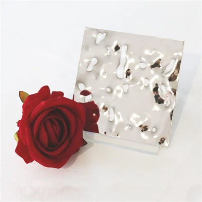 Ватер Риппле Схеет за плафон